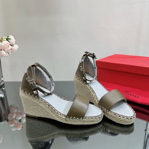 Cheap Valentino Sandal For Women #1225205 Replica Wholesale [$108.00 USD] [ITEM#1225205] on Replica Valentino Sandal