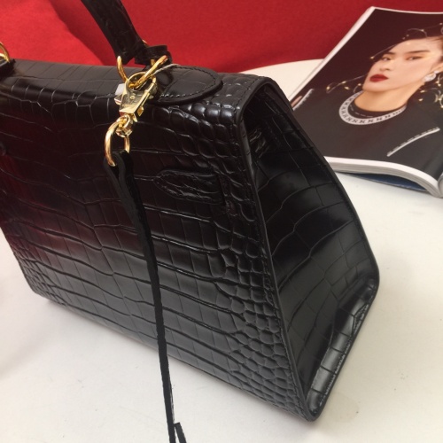 Cheap Hermes AAA Quality Handbags For Women #1225315 Replica Wholesale [$98.00 USD] [ITEM#1225315] on Replica Hermes AAA Quality Handbags