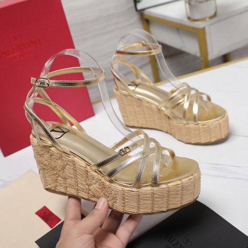 Cheap Valentino Sandal For Women #1225372 Replica Wholesale [$112.00 USD] [ITEM#1225372] on Replica Valentino Sandal