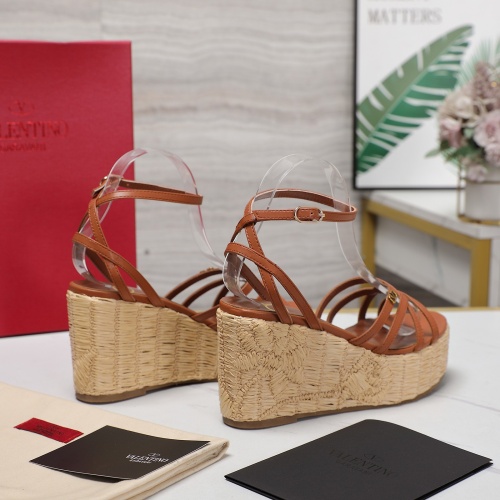 Cheap Valentino Sandal For Women #1225376 Replica Wholesale [$112.00 USD] [ITEM#1225376] on Replica Valentino Sandal