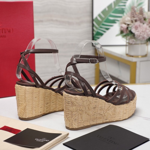 Cheap Valentino Sandal For Women #1225377 Replica Wholesale [$112.00 USD] [ITEM#1225377] on Replica Valentino Sandal