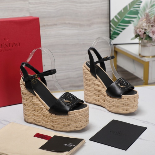 Cheap Valentino Sandal For Women #1225382 Replica Wholesale [$128.00 USD] [ITEM#1225382] on Replica Valentino Sandal