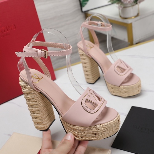 Cheap Valentino Sandal For Women #1225385 Replica Wholesale [$118.00 USD] [ITEM#1225385] on Replica Valentino Sandal