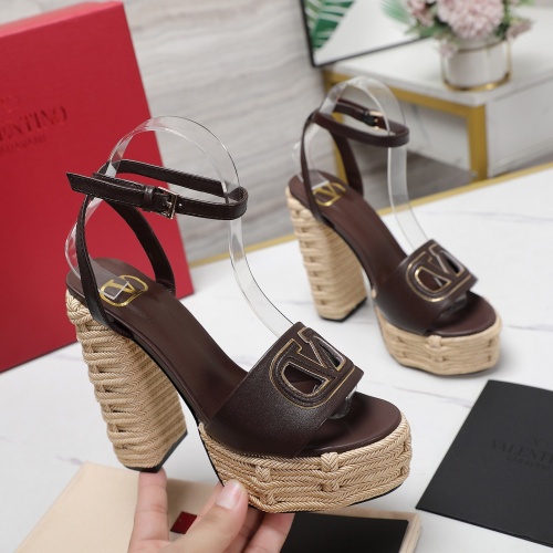 Cheap Valentino Sandal For Women #1225388 Replica Wholesale [$118.00 USD] [ITEM#1225388] on Replica Valentino Sandal