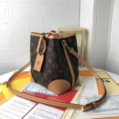 Cheap Louis Vuitton AAA Quality Messenger Bags For Women #1225443 Replica Wholesale [$76.00 USD] [ITEM#1225443] on Replica Louis Vuitton AAA Quality Messenger Bags