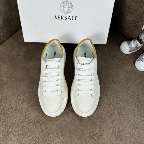 Cheap Versace Casual Shoes For Men #1225842 Replica Wholesale [$80.00 USD] [ITEM#1225842] on Replica Versace Casual Shoes