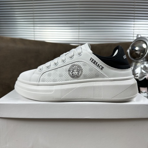 Cheap Versace Casual Shoes For Men #1225843 Replica Wholesale [$80.00 USD] [ITEM#1225843] on Replica Versace Casual Shoes