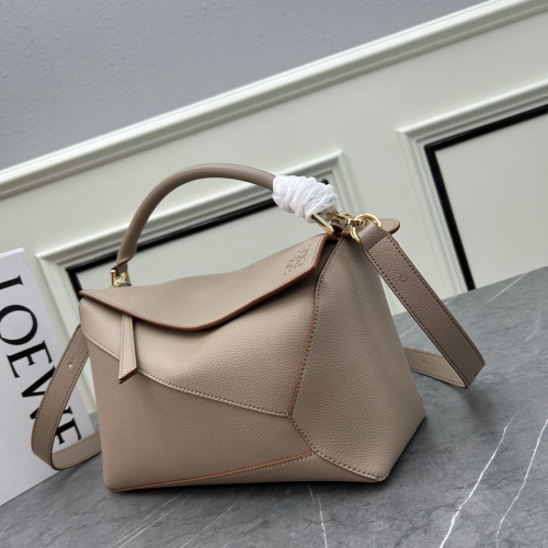 Cheap LOEWE AAA Quality Messenger Bags For Women #1225905 Replica Wholesale [$165.00 USD] [ITEM#1225905] on Replica LOEWE AAA Messenger Bags