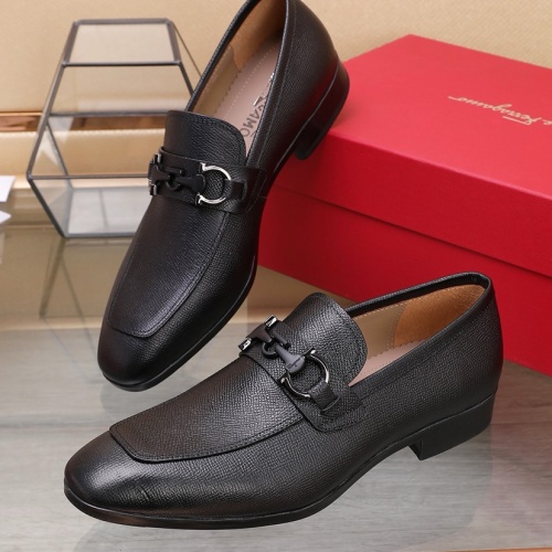 Cheap Salvatore Ferragamo Leather Shoes For Men #1226118 Replica Wholesale [$122.00 USD] [ITEM#1226118] on Replica Salvatore Ferragamo Leather Shoes