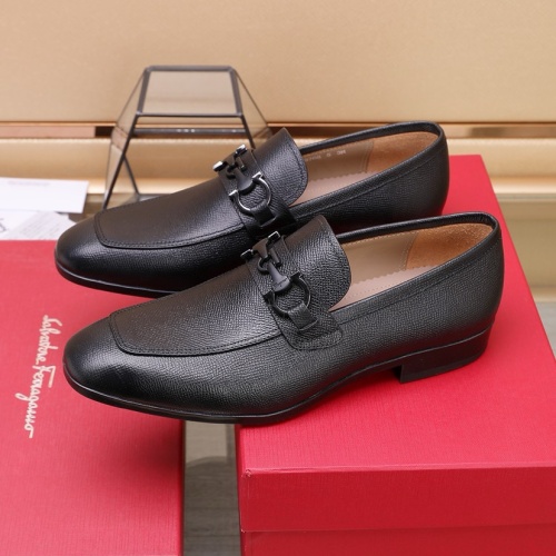 Cheap Salvatore Ferragamo Leather Shoes For Men #1226118 Replica Wholesale [$122.00 USD] [ITEM#1226118] on Replica Salvatore Ferragamo Leather Shoes