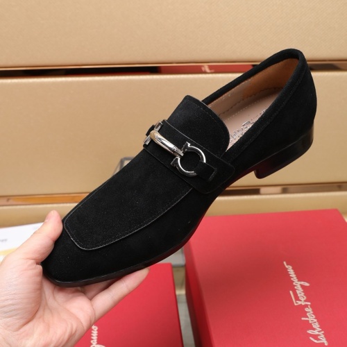 Cheap Salvatore Ferragamo Leather Shoes For Men #1226122 Replica Wholesale [$122.00 USD] [ITEM#1226122] on Replica Salvatore Ferragamo Leather Shoes