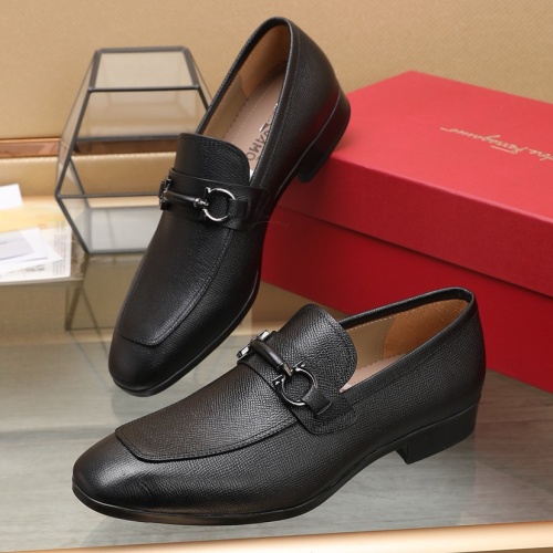 Cheap Salvatore Ferragamo Leather Shoes For Men #1226124 Replica Wholesale [$122.00 USD] [ITEM#1226124] on Replica Salvatore Ferragamo Leather Shoes