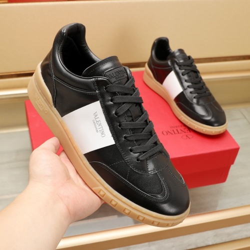 Cheap Valentino Casual Shoes For Women #1226373 Replica Wholesale [$96.00 USD] [ITEM#1226373] on Replica Valentino Casual Shoes