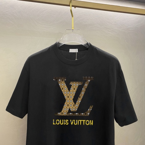 Cheap Louis Vuitton LV T-Shirts Short Sleeved For Unisex #1226857 Replica Wholesale [$25.00 USD] [ITEM#1226857] on Replica Louis Vuitton LV T-Shirts