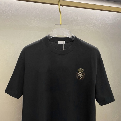 Cheap Dolce &amp; Gabbana D&amp;G T-Shirts Short Sleeved For Unisex #1226882 Replica Wholesale [$25.00 USD] [ITEM#1226882] on Replica Dolce &amp; Gabbana D&amp;G T-Shirts