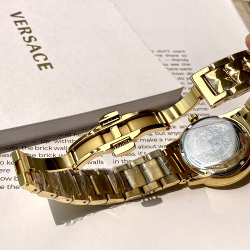 Cheap Versace AAA Quality Watches #1227360 Replica Wholesale [$245.00 USD] [ITEM#1227360] on Replica Versace AAA Quality Watches