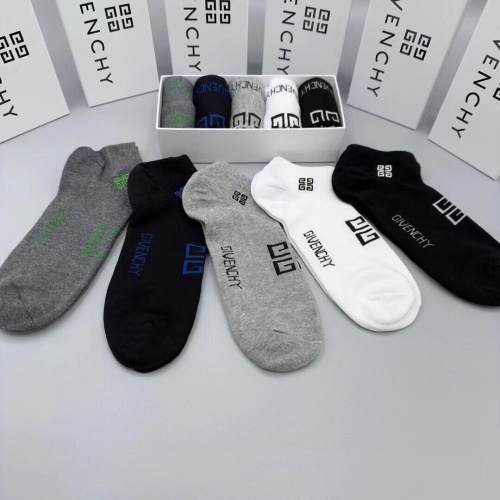 Cheap Givenchy Socks #1227503 Replica Wholesale [$27.00 USD] [ITEM#1227503] on Replica Givenchy Socks