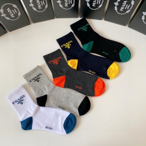 Cheap Prada Socks #1227595 Replica Wholesale [$25.00 USD] [ITEM#1227595] on Replica Prada Socks