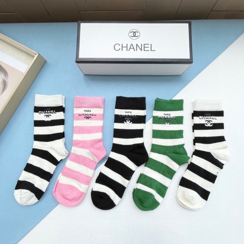 Cheap Chanel Socks #1227749 Replica Wholesale [$32.00 USD] [ITEM#1227749] on Replica Chanel Socks