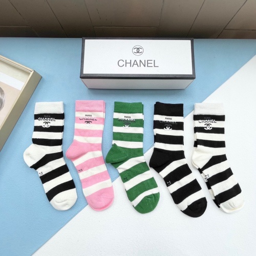 Cheap Chanel Socks #1227749 Replica Wholesale [$32.00 USD] [ITEM#1227749] on Replica Chanel Socks