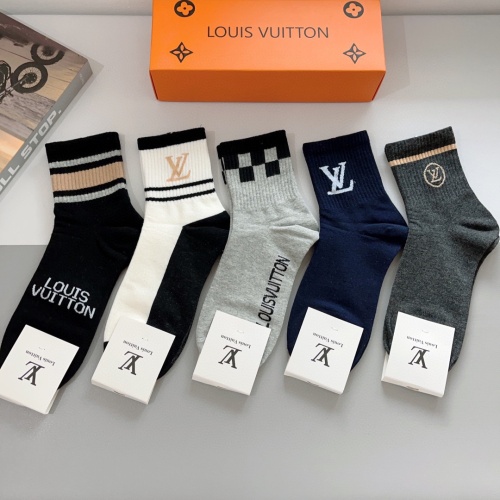 Cheap Louis Vuitton LV Socks For Men #1227899 Replica Wholesale [$29.00 USD] [ITEM#1227899] on Replica Louis Vuitton LV Socks