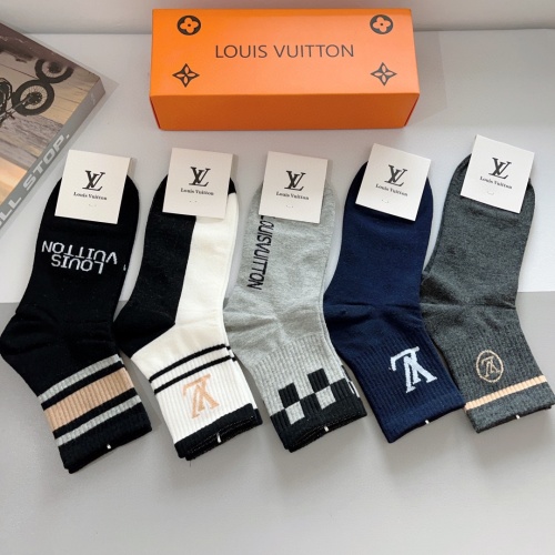 Cheap Louis Vuitton LV Socks For Men #1227899 Replica Wholesale [$29.00 USD] [ITEM#1227899] on Replica Louis Vuitton LV Socks