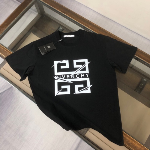 Cheap Givenchy T-Shirts Short Sleeved For Unisex #1228055 Replica Wholesale [$40.00 USD] [ITEM#1228055] on Replica Givenchy T-Shirts