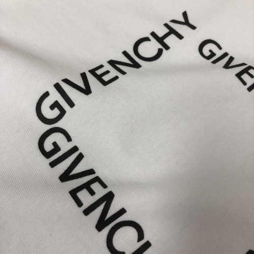 Cheap Givenchy T-Shirts Short Sleeved For Unisex #1228064 Replica Wholesale [$40.00 USD] [ITEM#1228064] on Replica Givenchy T-Shirts