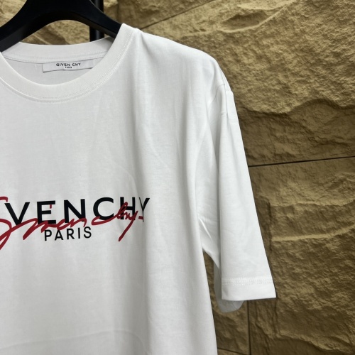 Cheap Givenchy T-Shirts Short Sleeved For Unisex #1228065 Replica Wholesale [$40.00 USD] [ITEM#1228065] on Replica Givenchy T-Shirts