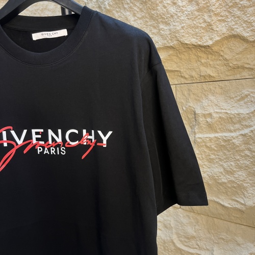 Cheap Givenchy T-Shirts Short Sleeved For Unisex #1228066 Replica Wholesale [$40.00 USD] [ITEM#1228066] on Replica Givenchy T-Shirts