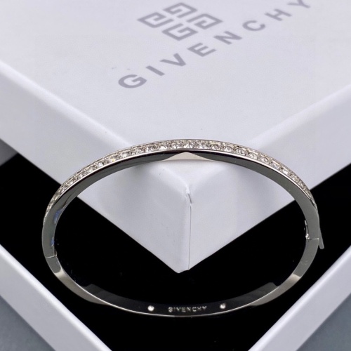 Cheap Givenchy Bracelets #1228373 Replica Wholesale [$42.00 USD] [ITEM#1228373] on Replica Givenchy Bracelets