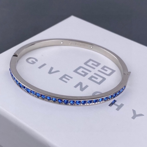 Cheap Givenchy Bracelets #1228374 Replica Wholesale [$42.00 USD] [ITEM#1228374] on Replica Givenchy Bracelets