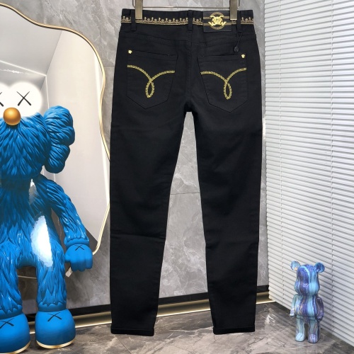 Cheap Versace Jeans For Men #1228397 Replica Wholesale [$82.00 USD] [ITEM#1228397] on Replica Versace Jeans