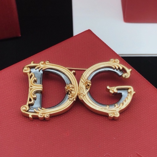 Cheap Dolce &amp; Gabbana Brooches For Women #1228543 Replica Wholesale [$32.00 USD] [ITEM#1228543] on Replica Dolce &amp; Gabbana Brooches