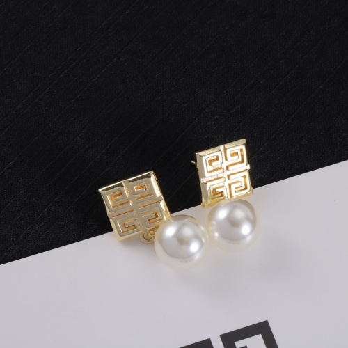 Cheap Givenchy Earrings For Women #1229053 Replica Wholesale [$25.00 USD] [ITEM#1229053] on Replica Givenchy Earrings