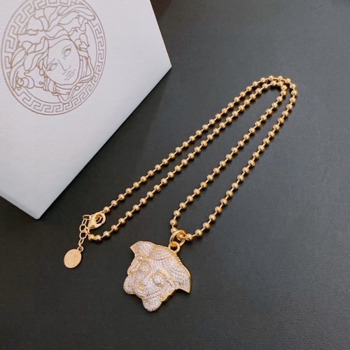 Cheap Versace Necklaces #1229094 Replica Wholesale [$52.00 USD] [ITEM#1229094] on Replica Versace Necklaces