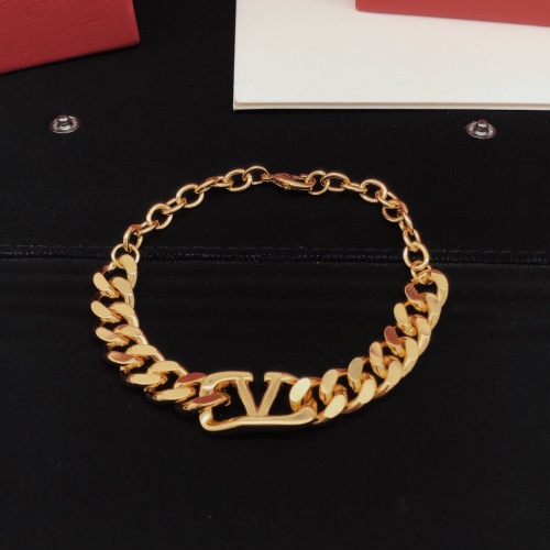 Cheap Valentino Bracelets #1229267 Replica Wholesale [$34.00 USD] [ITEM#1229267] on Replica Valentino Bracelets