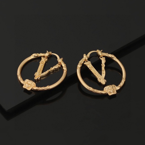 Cheap Versace Earrings For Women #1229513 Replica Wholesale [$29.00 USD] [ITEM#1229513] on Replica Versace Earrings