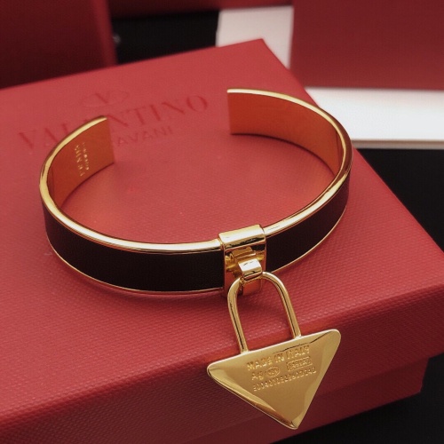 Cheap Prada Bracelets #1229654 Replica Wholesale [$34.00 USD] [ITEM#1229654] on Replica Prada Bracelets