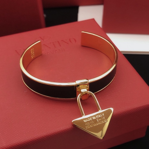 Cheap Prada Bracelets #1229655 Replica Wholesale [$34.00 USD] [ITEM#1229655] on Replica Prada Bracelets