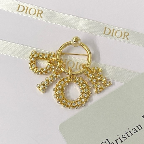 Cheap Christian Dior Brooches For Women #1229736 Replica Wholesale [$38.00 USD] [ITEM#1229736] on Replica Christian Dior Brooches