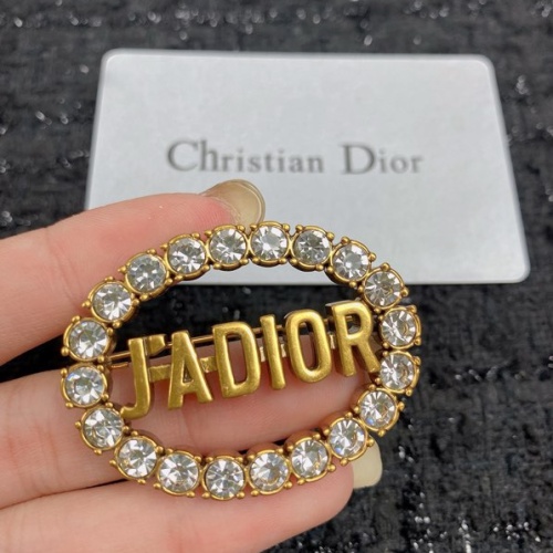 Cheap Christian Dior Brooches For Women #1229741 Replica Wholesale [$29.00 USD] [ITEM#1229741] on Replica Christian Dior Brooches