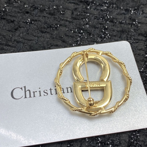 Cheap Christian Dior Brooches For Women #1229766 Replica Wholesale [$32.00 USD] [ITEM#1229766] on Replica Christian Dior Brooches