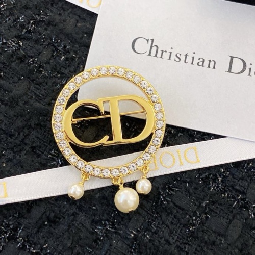 Cheap Christian Dior Brooches For Women #1229773 Replica Wholesale [$32.00 USD] [ITEM#1229773] on Replica Christian Dior Brooches