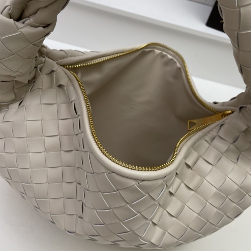 Cheap Bottega Veneta BV AAA Quality Handbags For Women #1229790 Replica Wholesale [$122.00 USD] [ITEM#1229790] on Replica Bottega Veneta BV AAA Quality Handbags