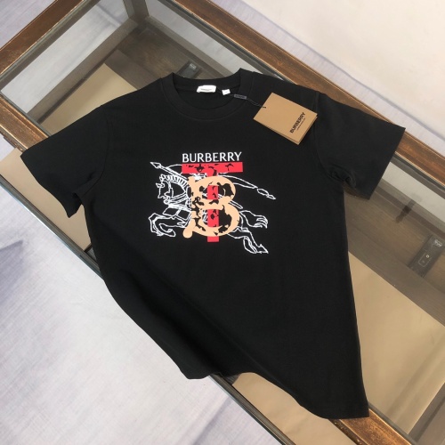 Cheap Burberry T-Shirts Short Sleeved For Unisex #1229859 Replica Wholesale [$42.00 USD] [ITEM#1229859] on Replica Burberry T-Shirts