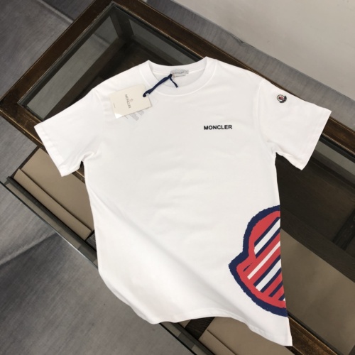 Cheap Moncler T-Shirts Short Sleeved For Unisex #1229874 Replica Wholesale [$39.00 USD] [ITEM#1229874] on Replica Moncler T-Shirts