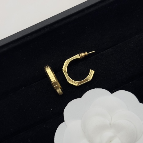 Cheap Versace Earrings For Women #1229902 Replica Wholesale [$25.00 USD] [ITEM#1229902] on Replica Versace Earrings