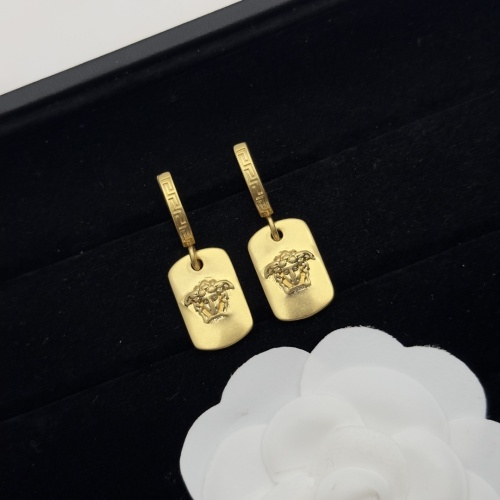 Cheap Versace Earrings For Women #1229906 Replica Wholesale [$27.00 USD] [ITEM#1229906] on Replica Versace Earrings