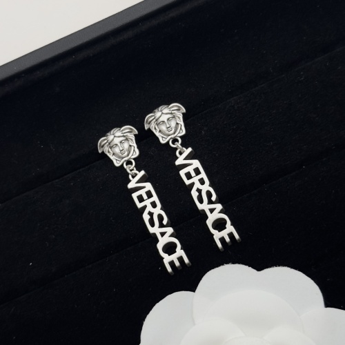 Cheap Versace Earrings For Women #1229917 Replica Wholesale [$27.00 USD] [ITEM#1229917] on Replica Versace Earrings